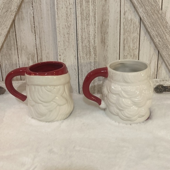 Lang Mr. & Mrs. Santa Mug Set - Picture 2 of 9